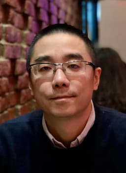 許 皆歓